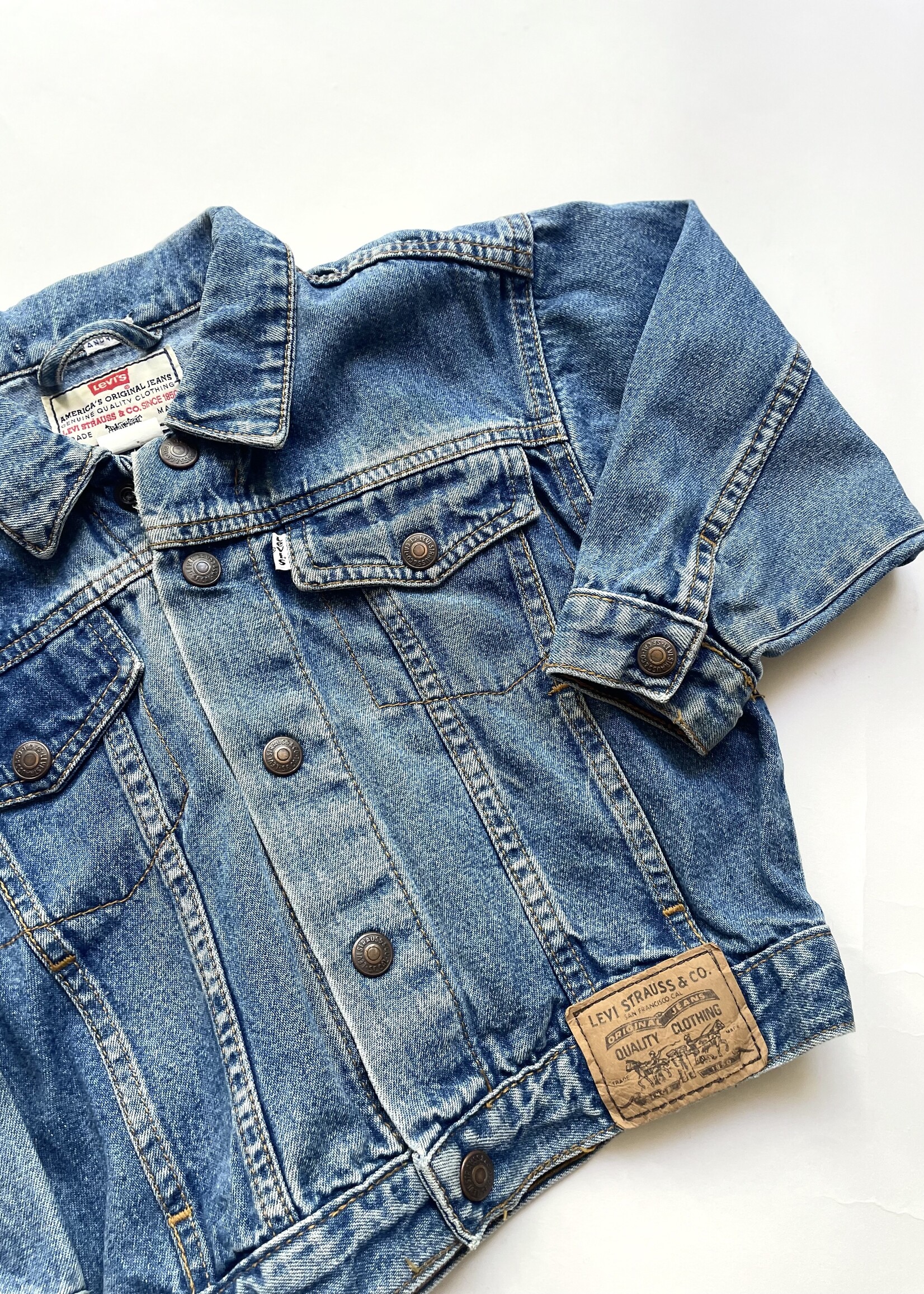 Levi's White Tab Trucker Jacket 3-4y
