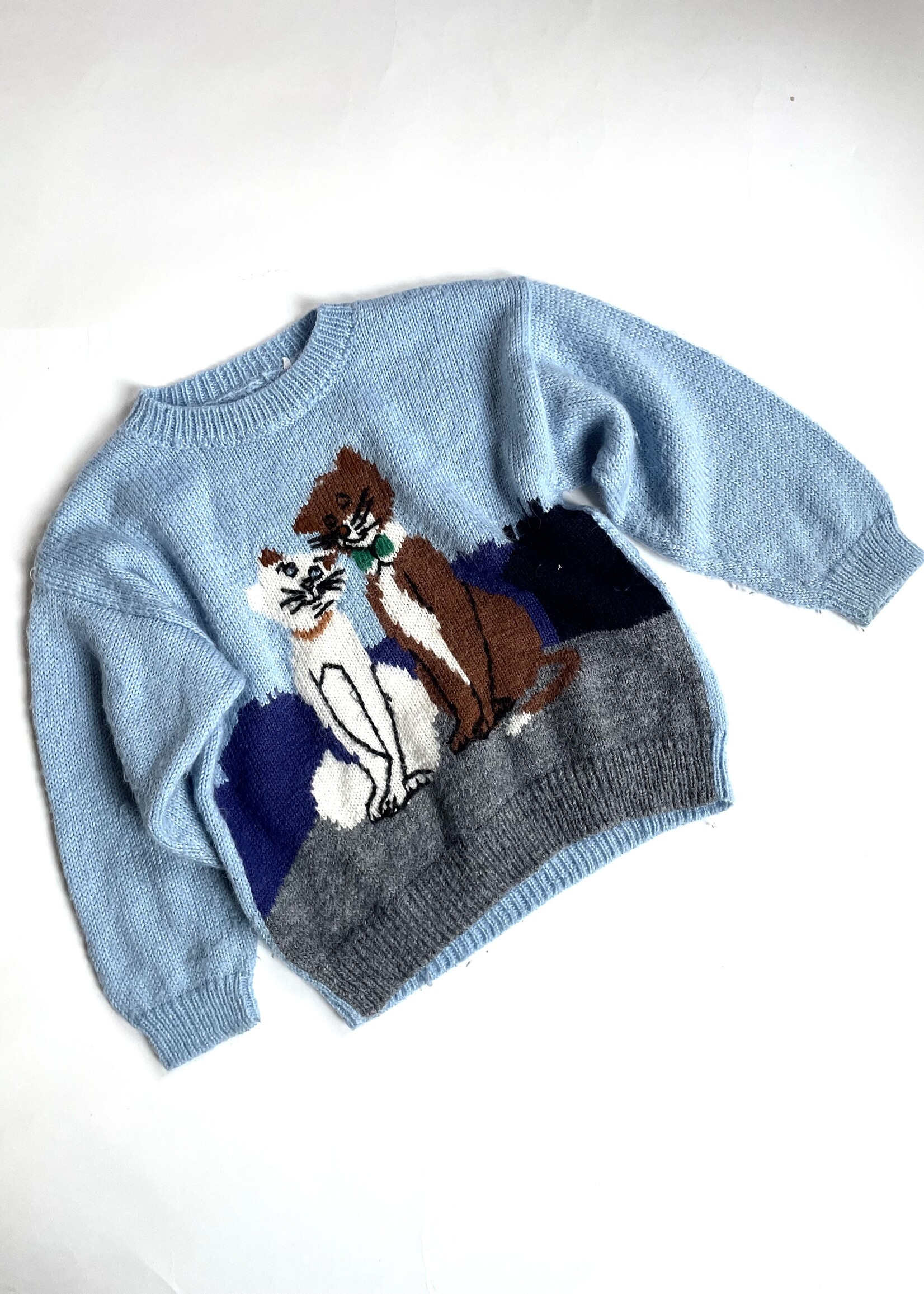 Tom & Jerry Aristocats Sweater 8y