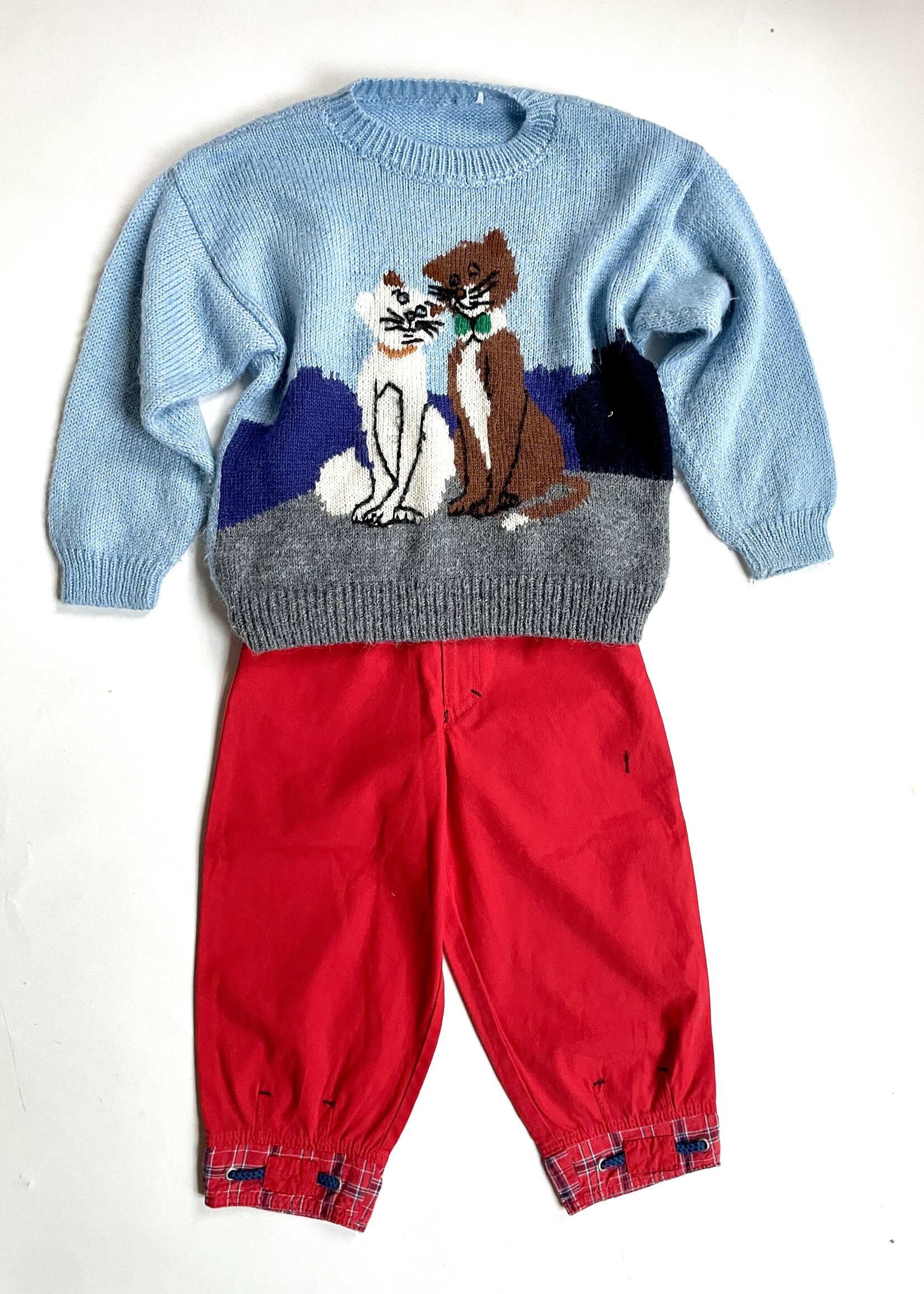 Tom & Jerry Aristocats Sweater 8y