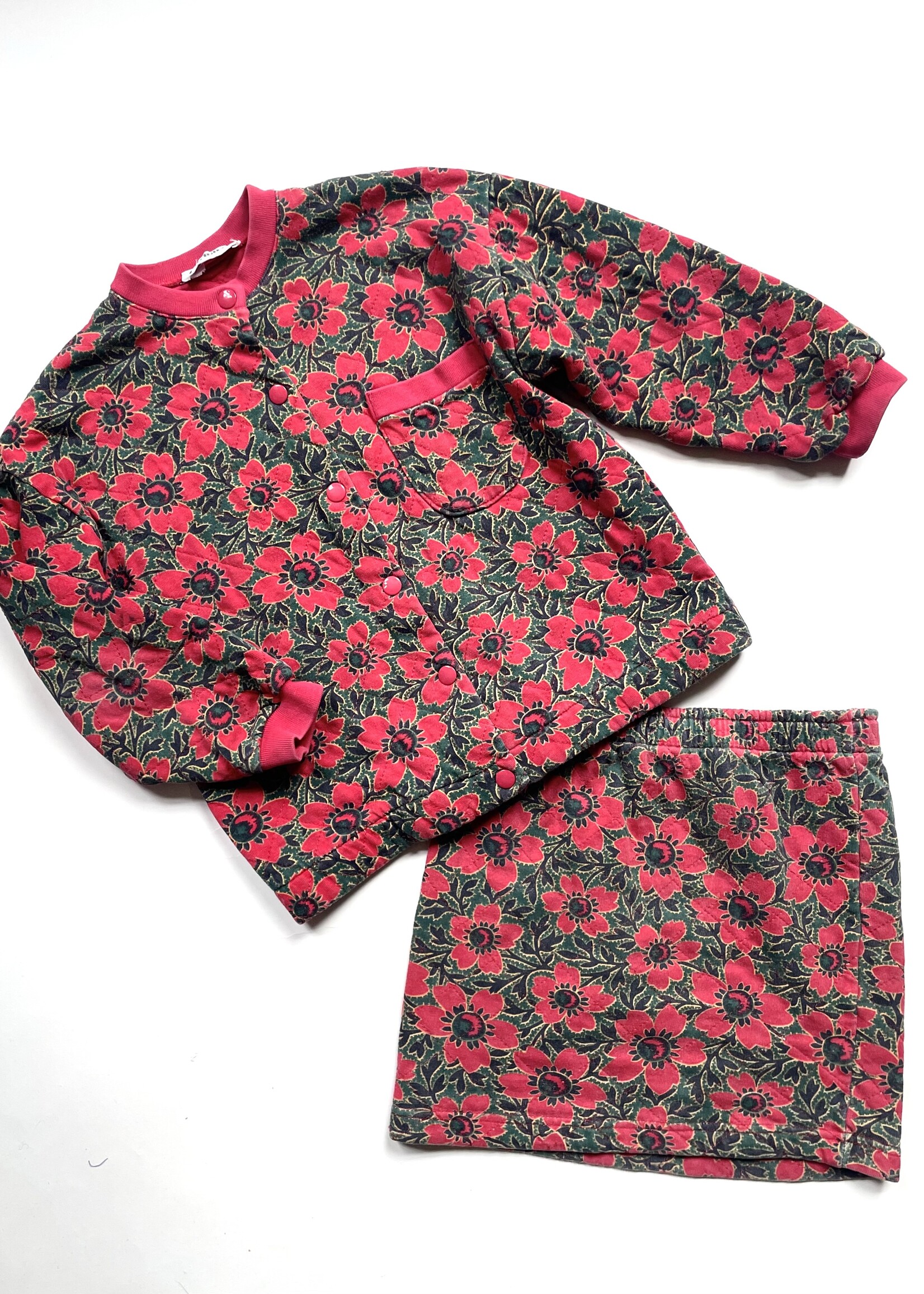 Cacharel Red and Green floral Winter Set 8y