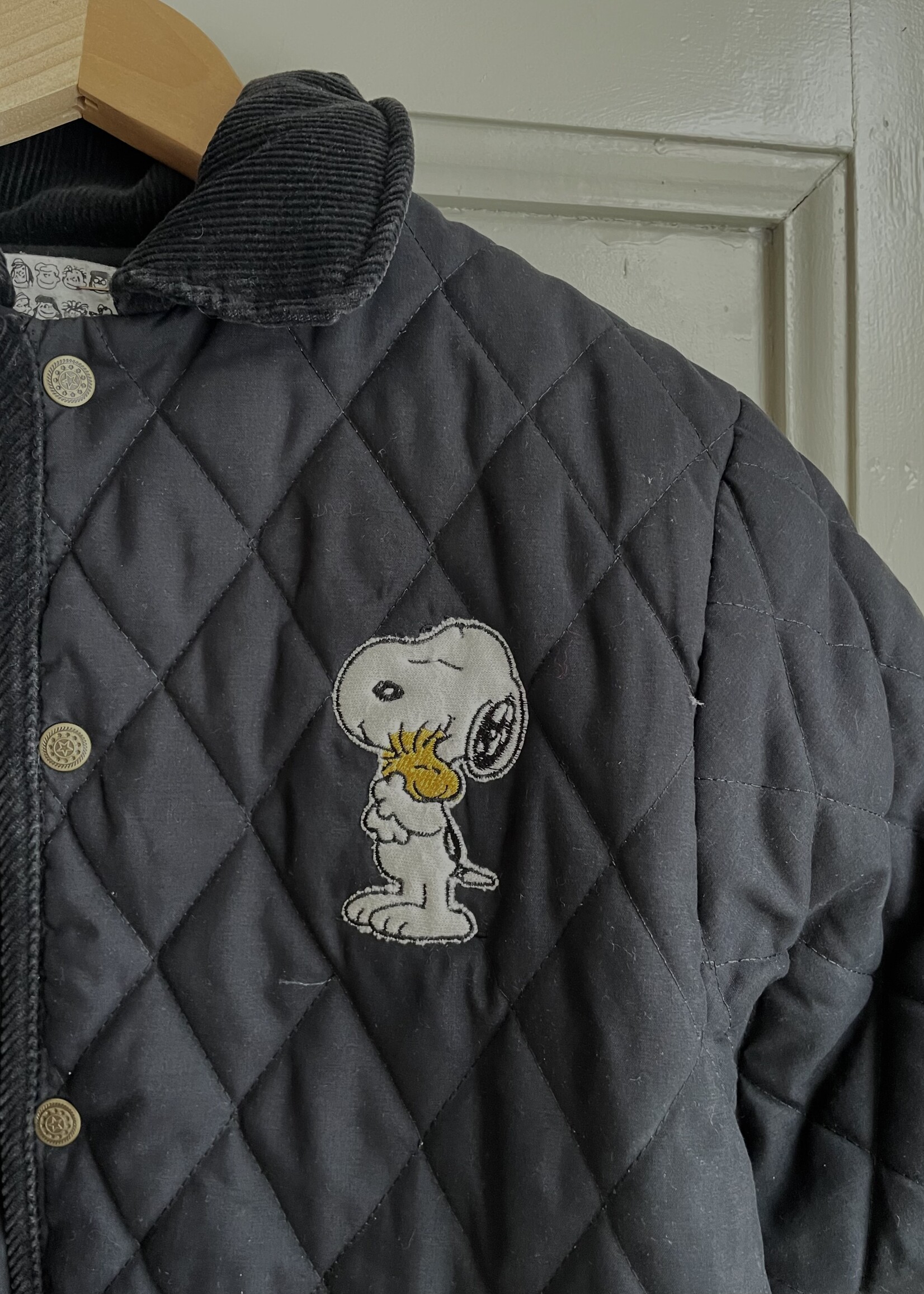 Vintage Black quilted Peanuts Jacket 6y