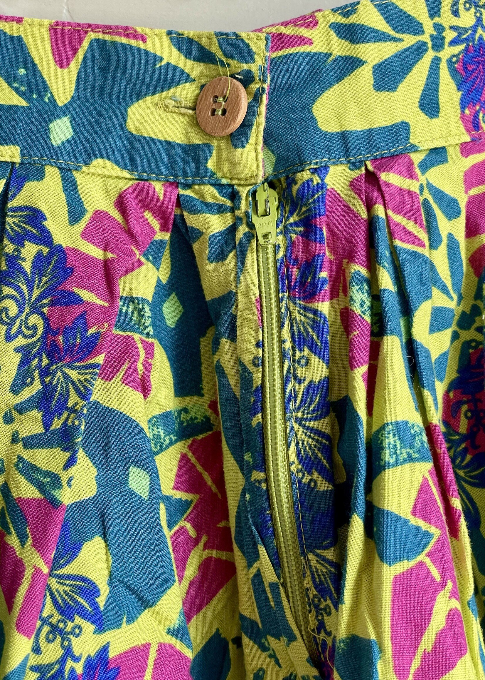 Vintage Green Hawaiian Skirt 9-10y