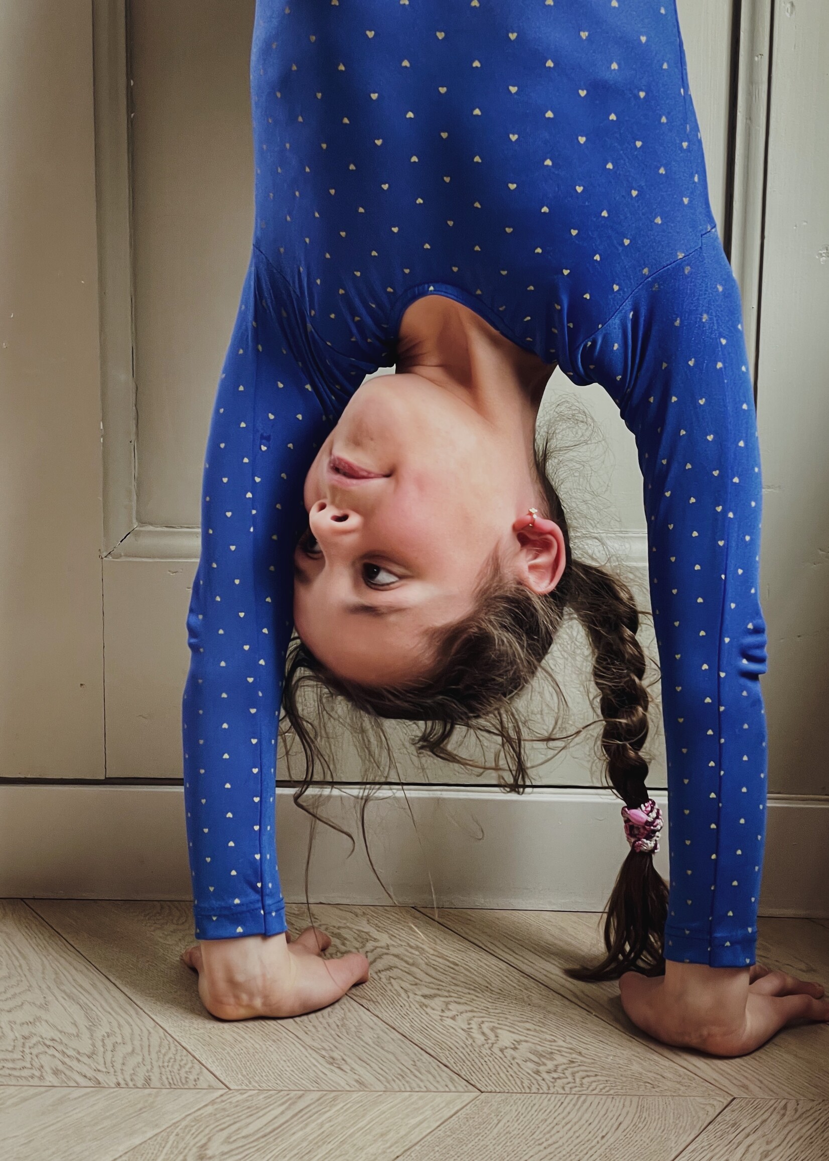 Vintage Blue Shiny Hearts Gym Piece 10-12y