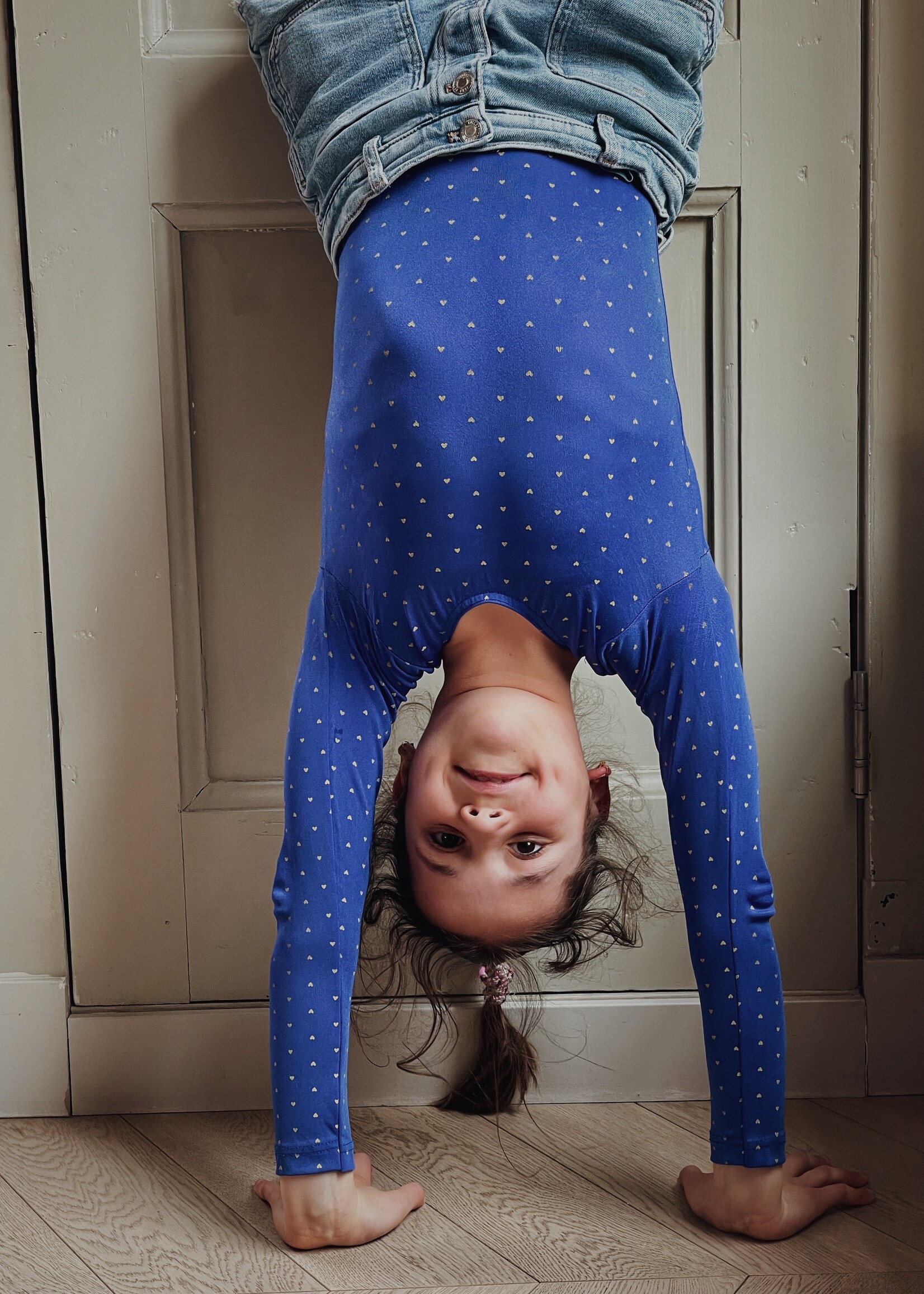 Vintage Blue Shiny Hearts Gym Piece 10-12y