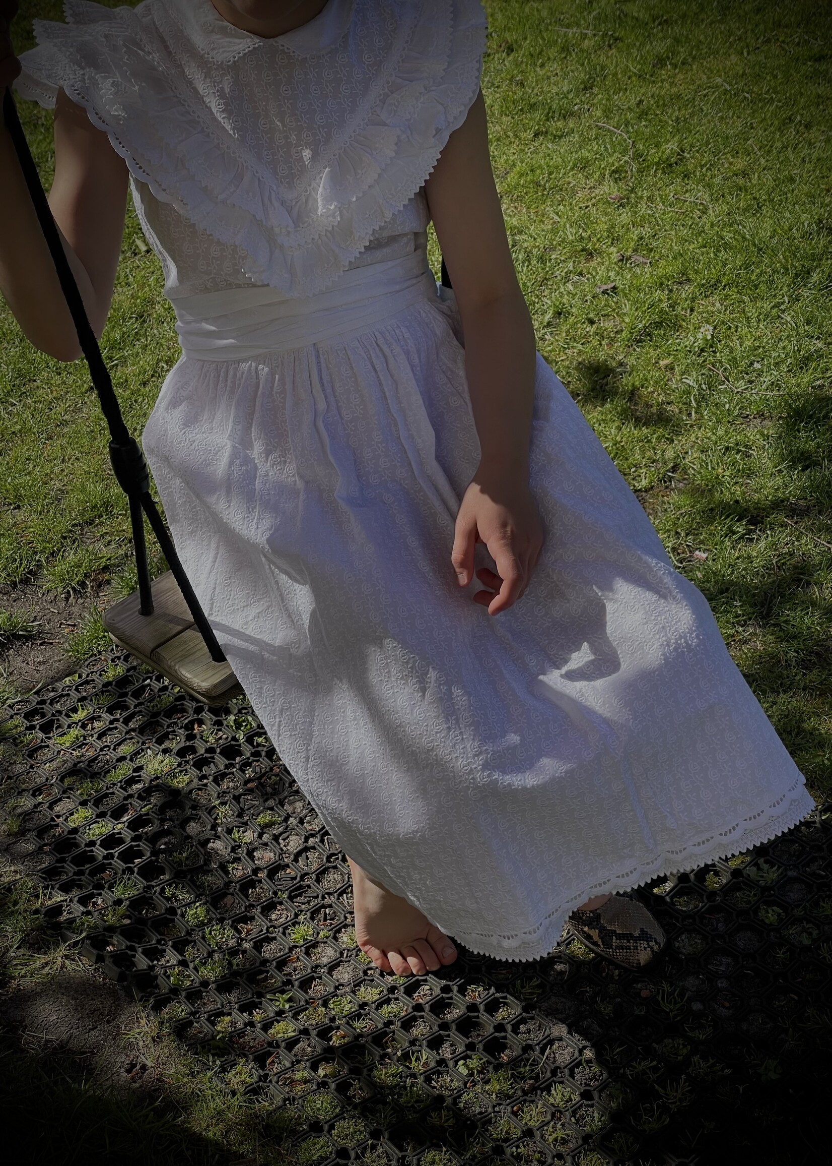 Handmade White Roses Dress 10y