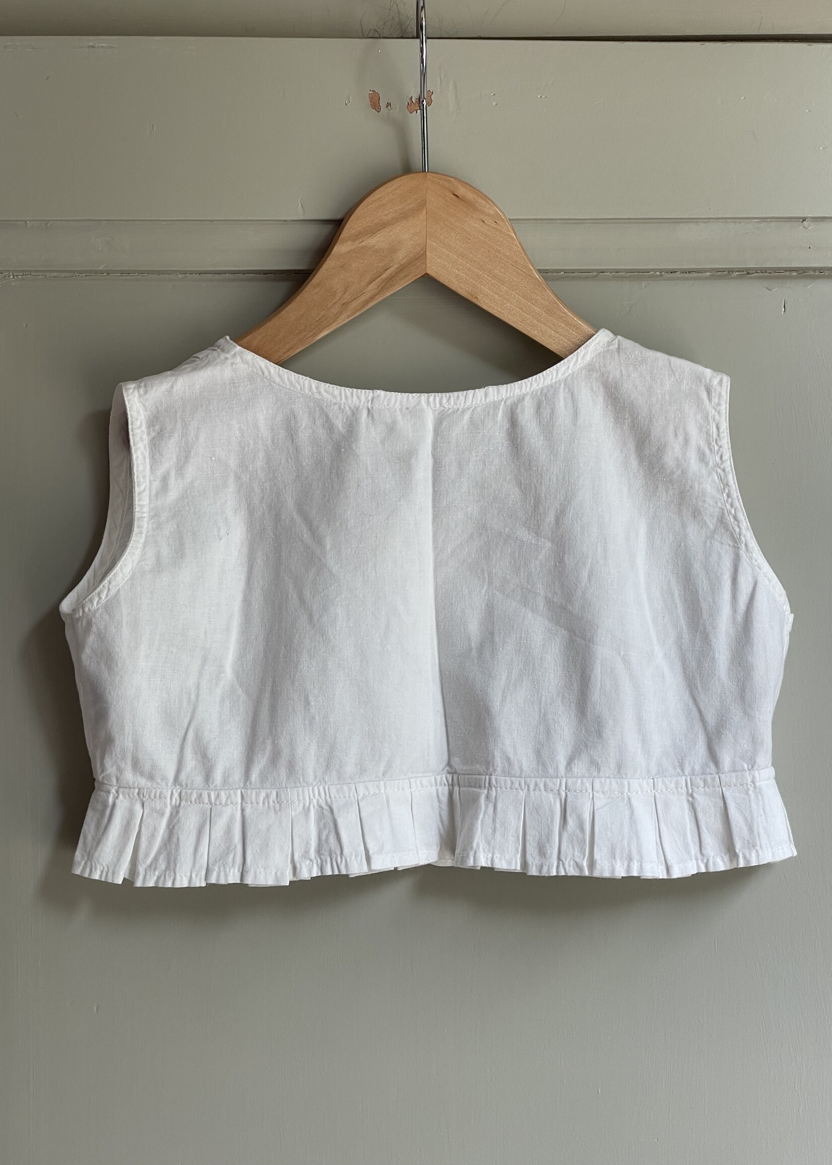Vintage Frilly White Cropped Top 18-24m