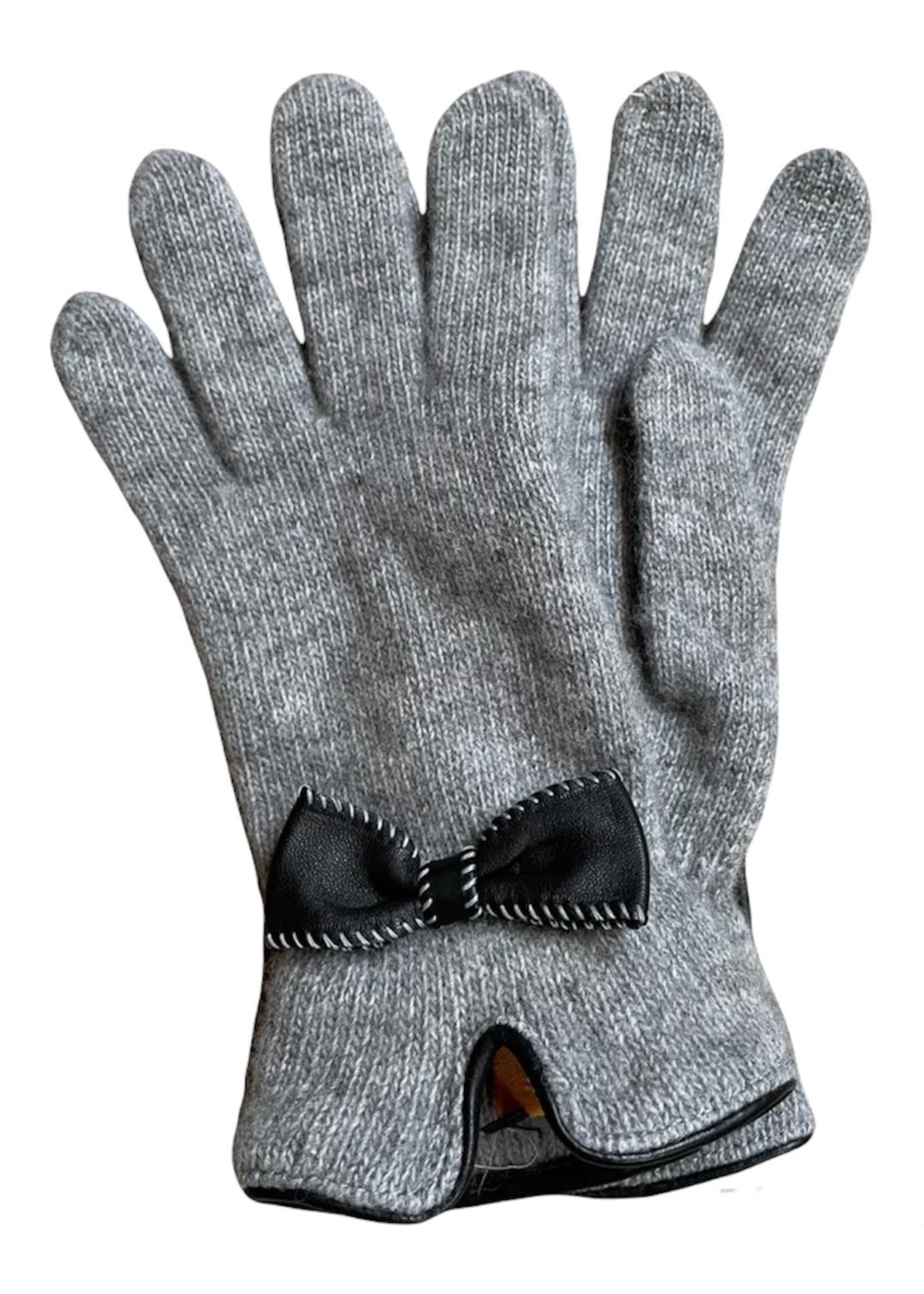 Guts & Goats Grey Gloves