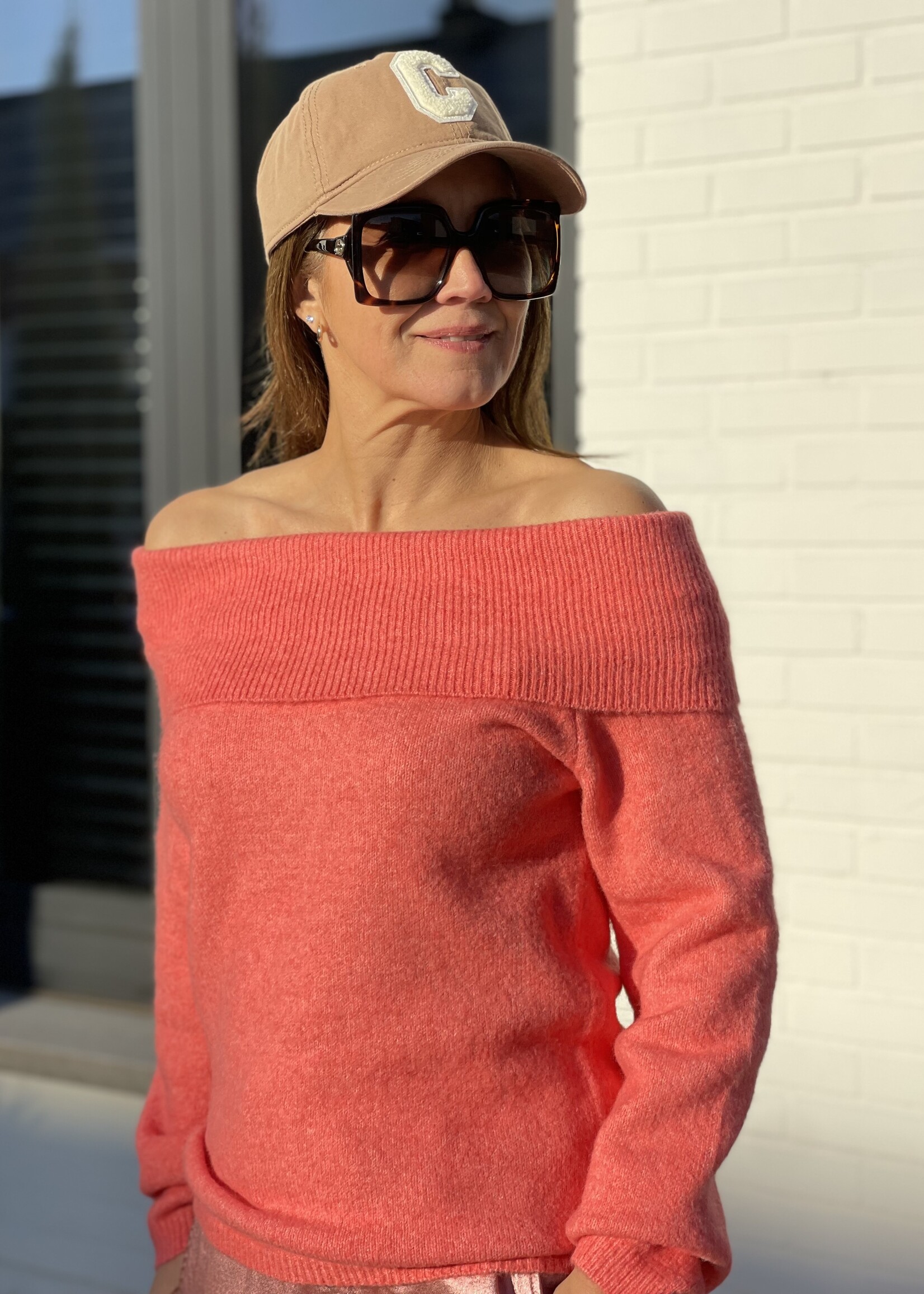 Guts & Goats Stella Coral Pullover