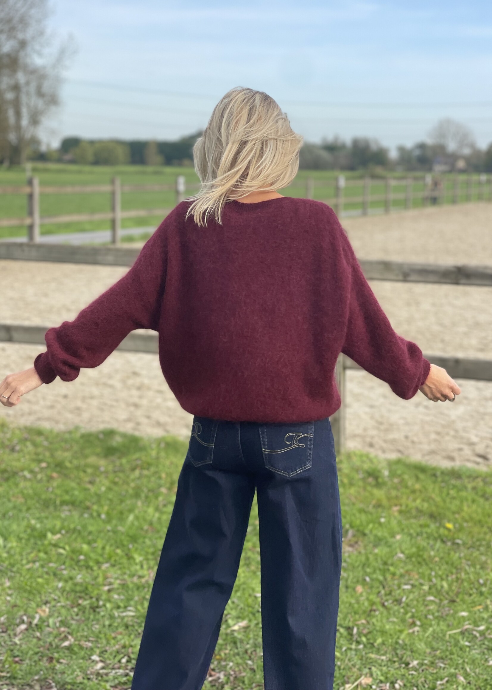 Guts & Goats Misty Bordeaux pull