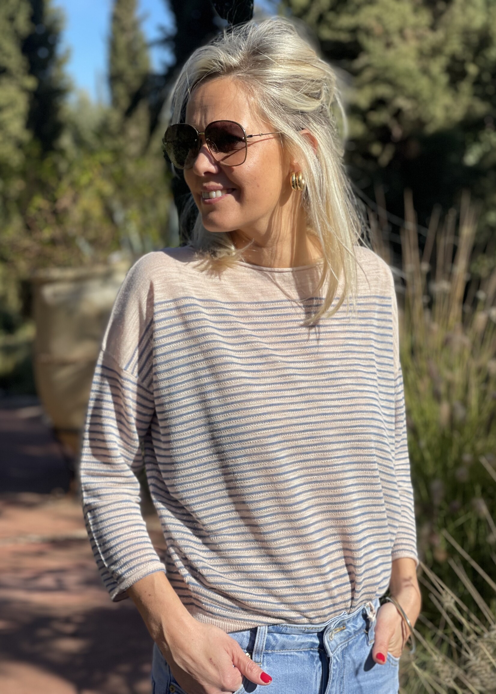 Guts & Goats Aurora Pull