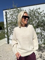 Guts & Goats Dolly Creme Pullover