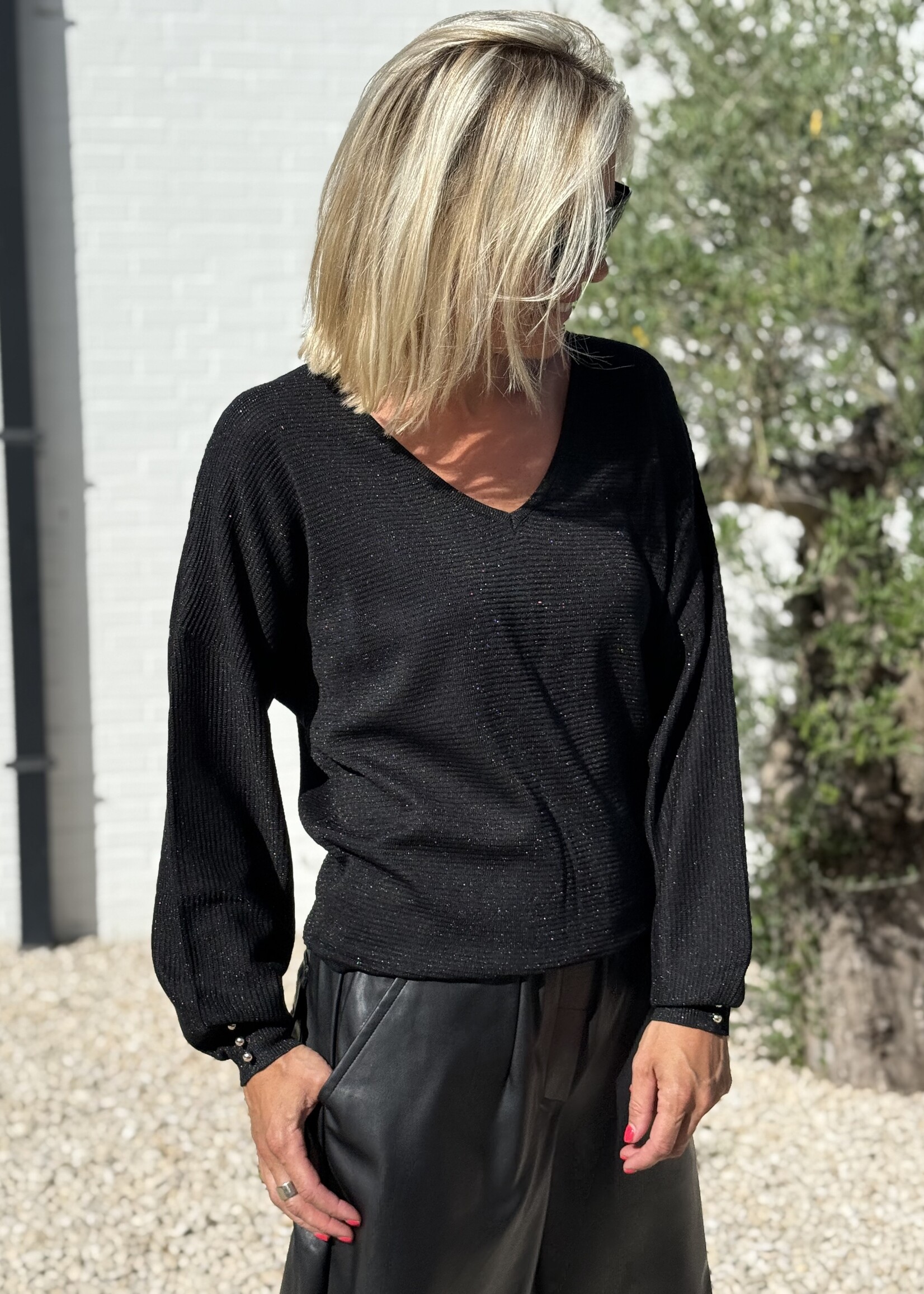 Guts & Goats Keely Black Top