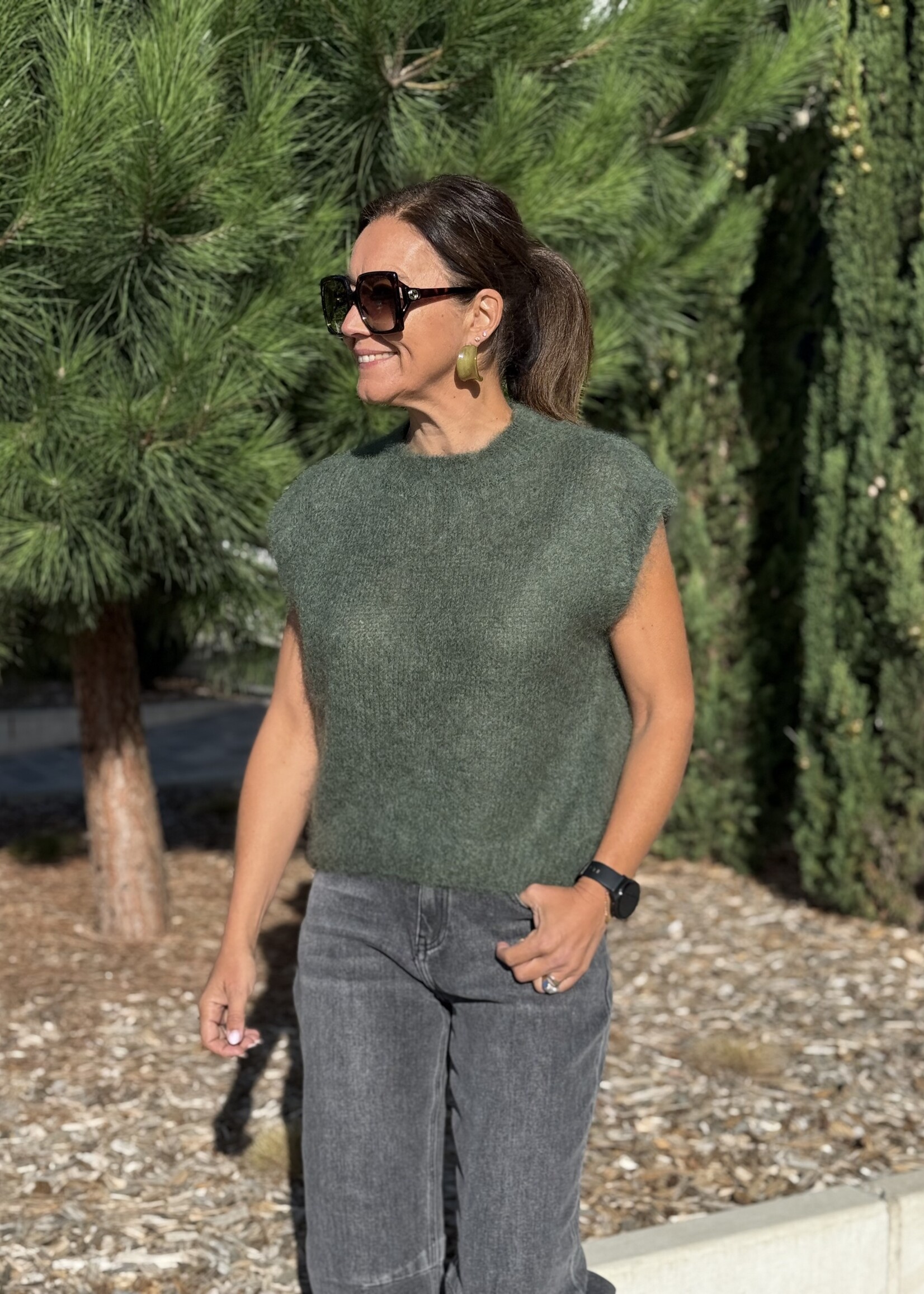 Guts & Goats Steffy Kaki Pull