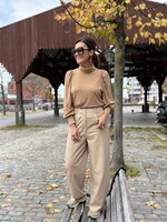 Guts & Goats Elycia Camel Pull