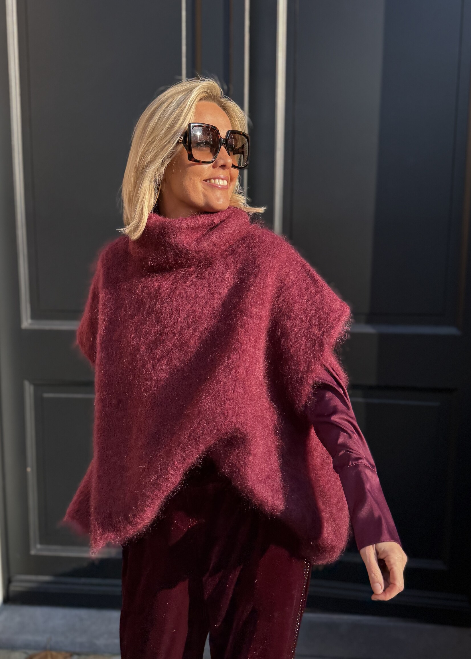 Guts & Goats Pauletta Burgundy Pull