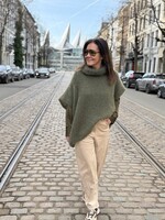 Guts & Goats Pauletta Kaki Pull