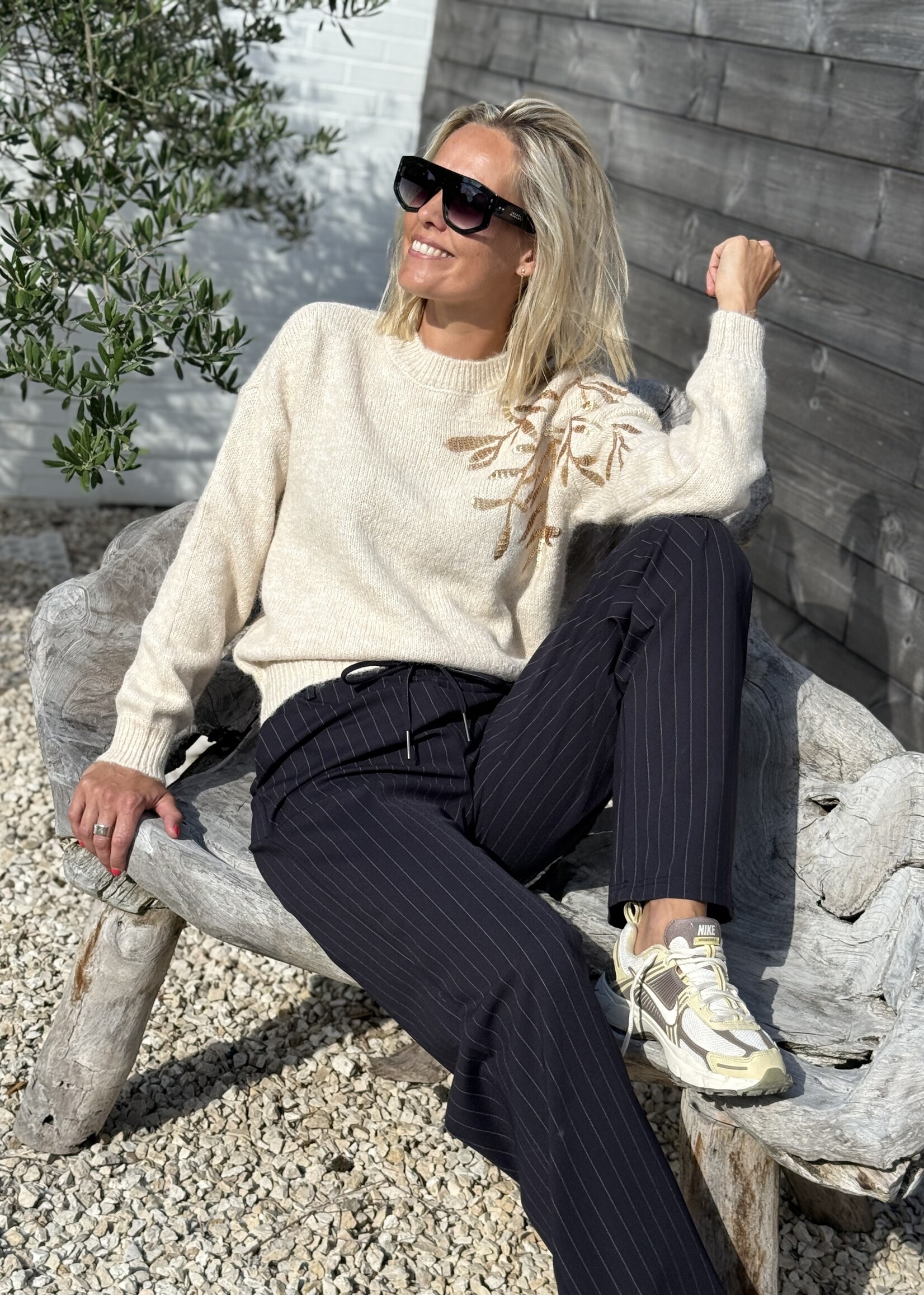 Guts & Goats Nadita Pull