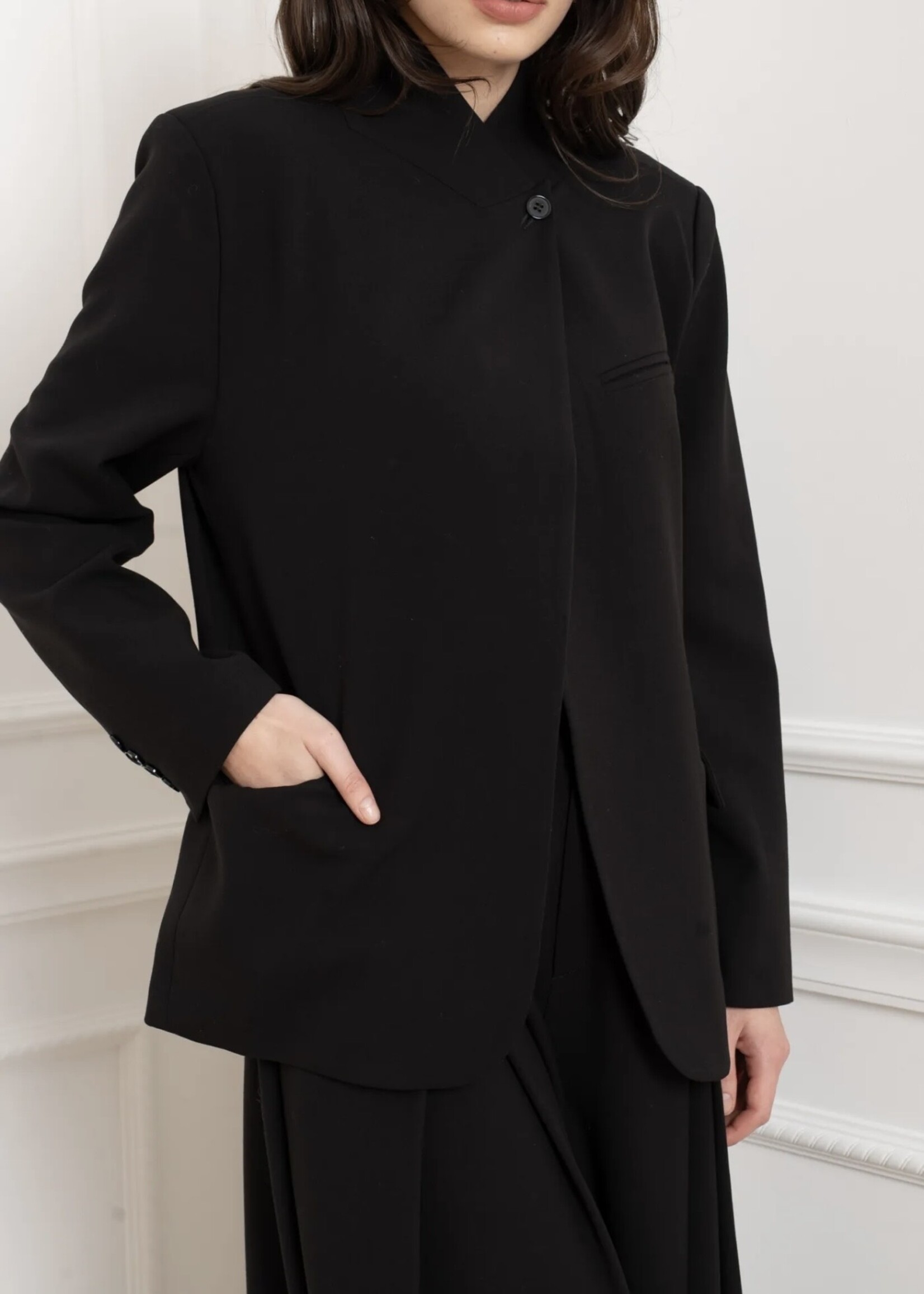 Guts & Goats Betty Black Blazer