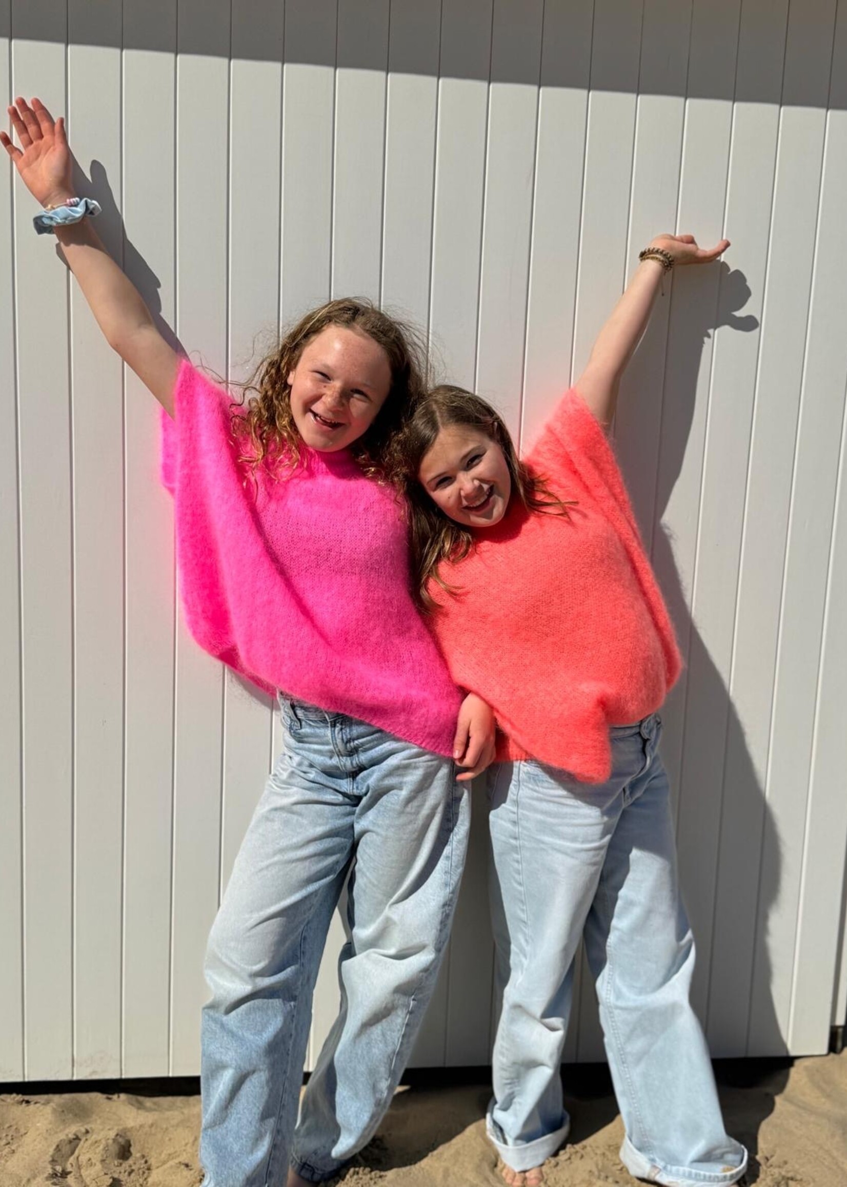 Guts & Goats Rosalie Fuchsia Pull