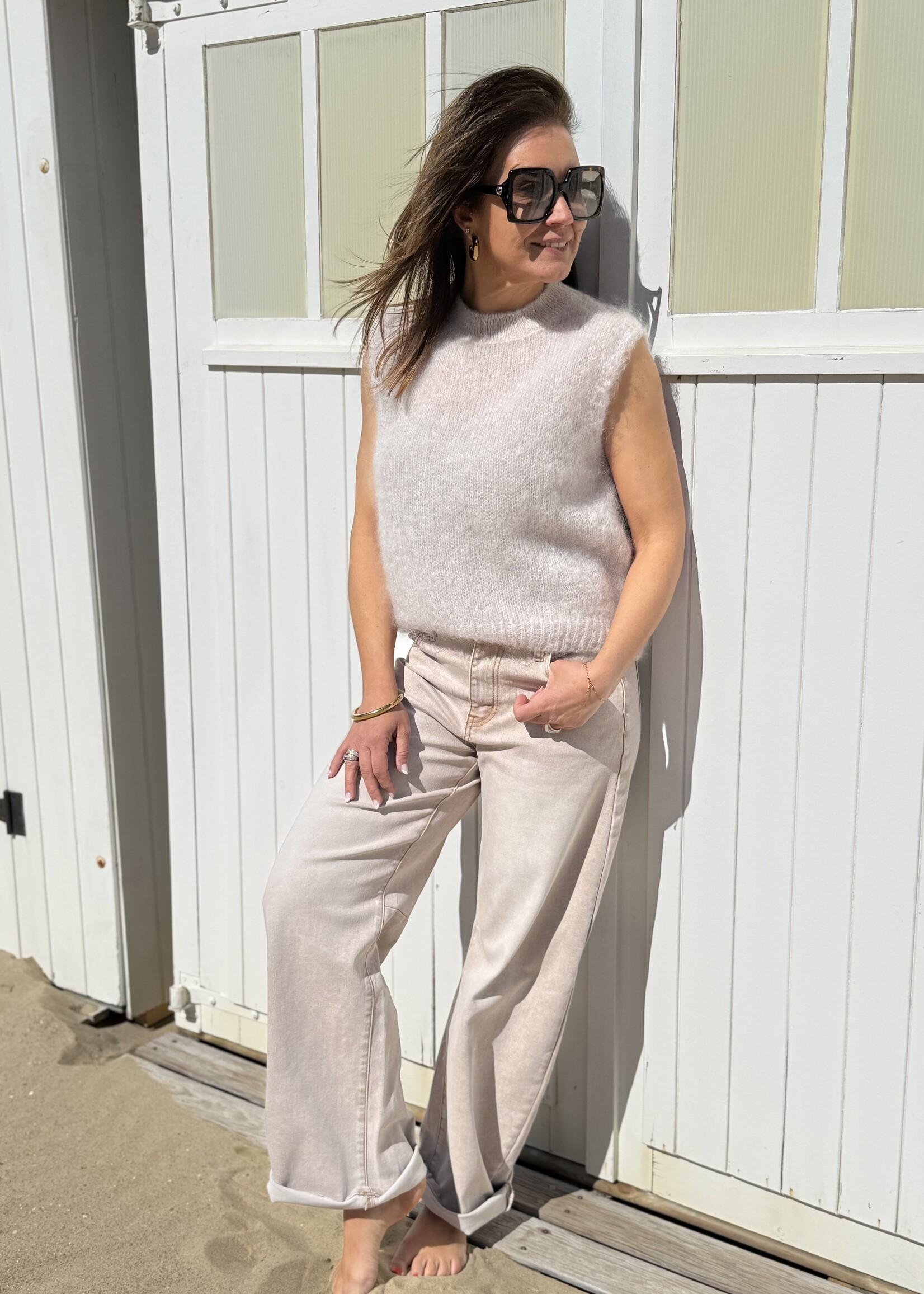 Guts & Goats Anita Greiche Pull