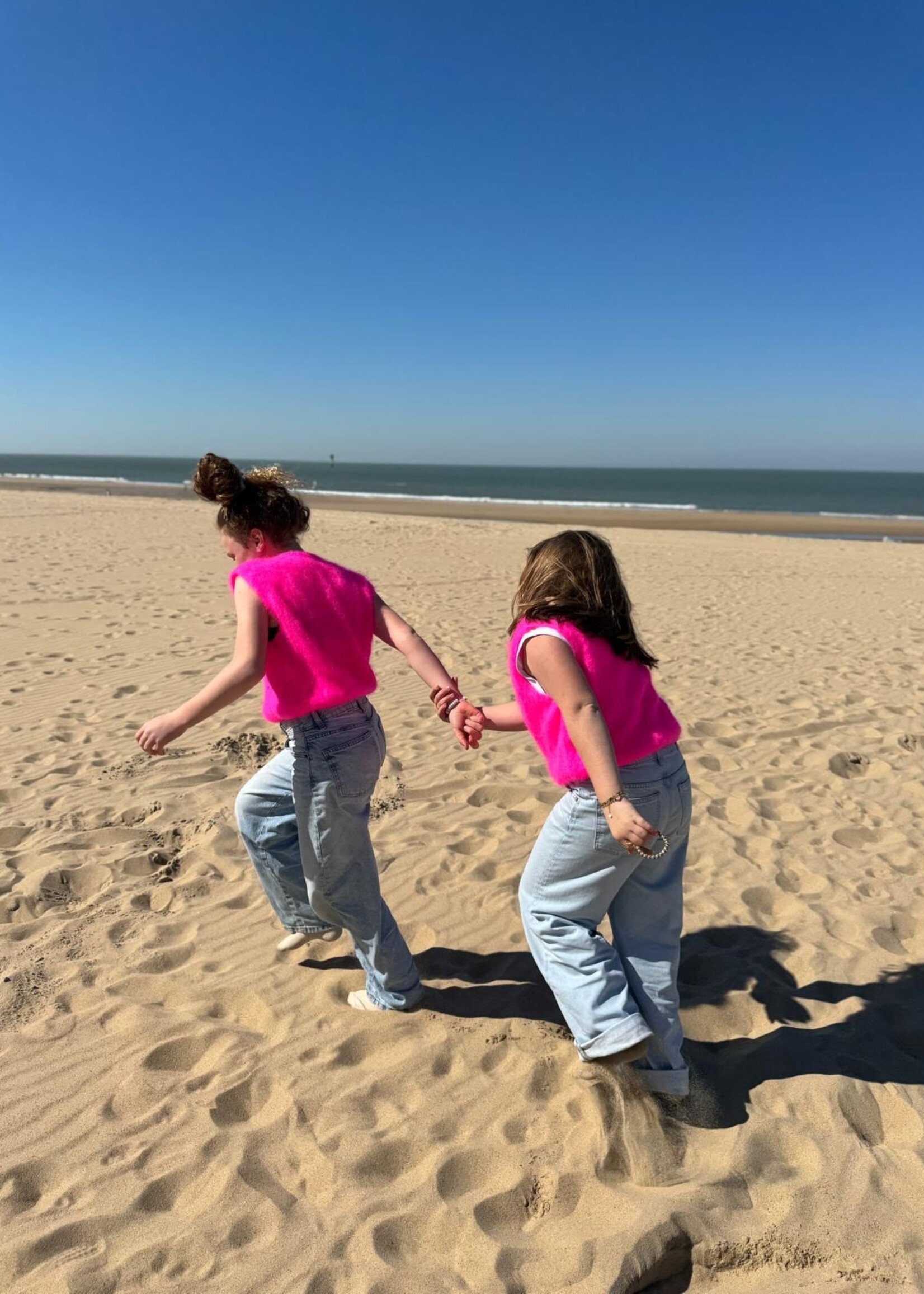 Guts & Goats Milly Fuchsia Pull