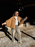 Guts & Goats Loraline Camel Veste