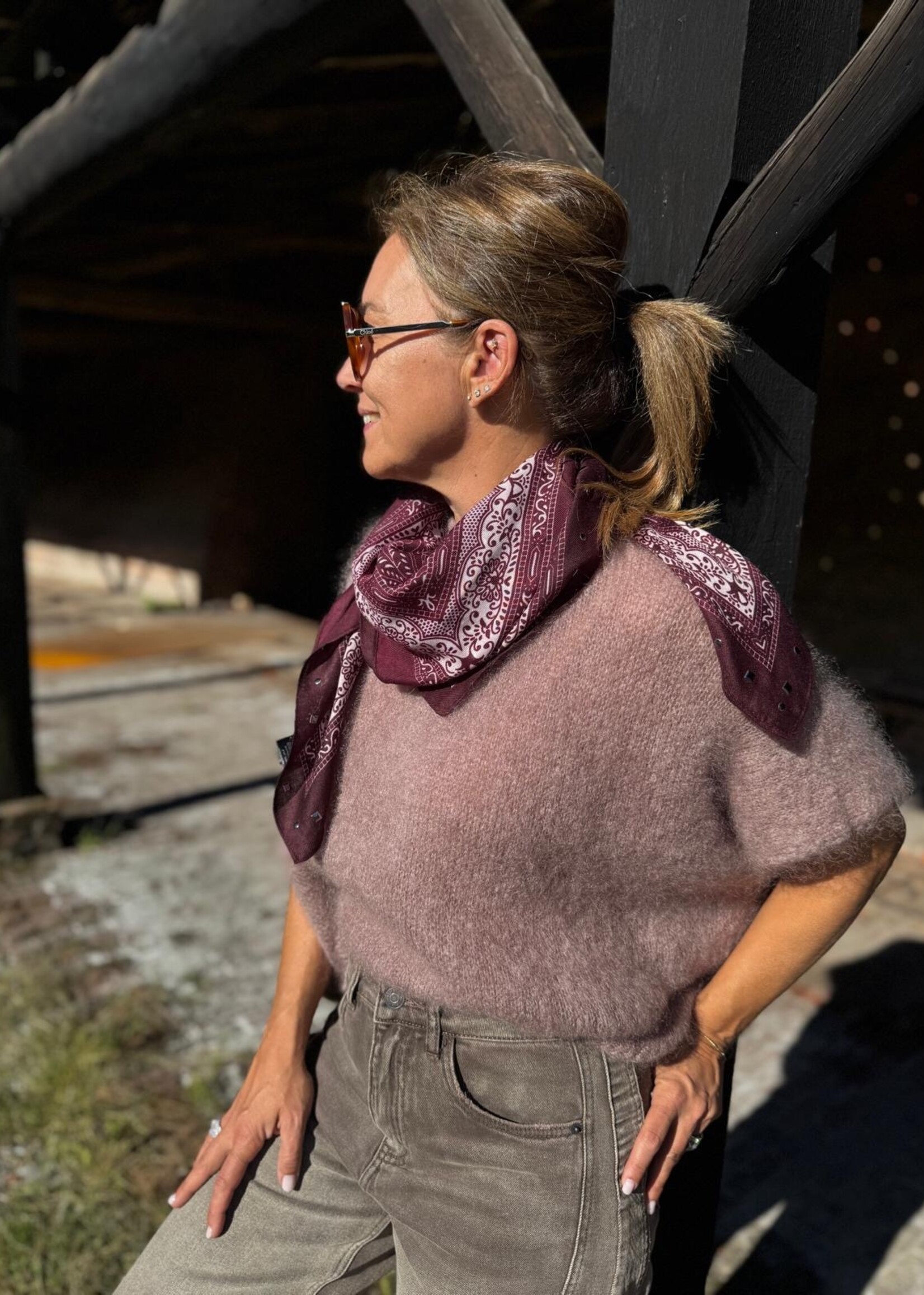 Guts & Goats Ysaline Taupe Pull
