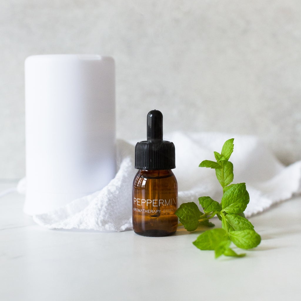 Essential oil Peppermint-3