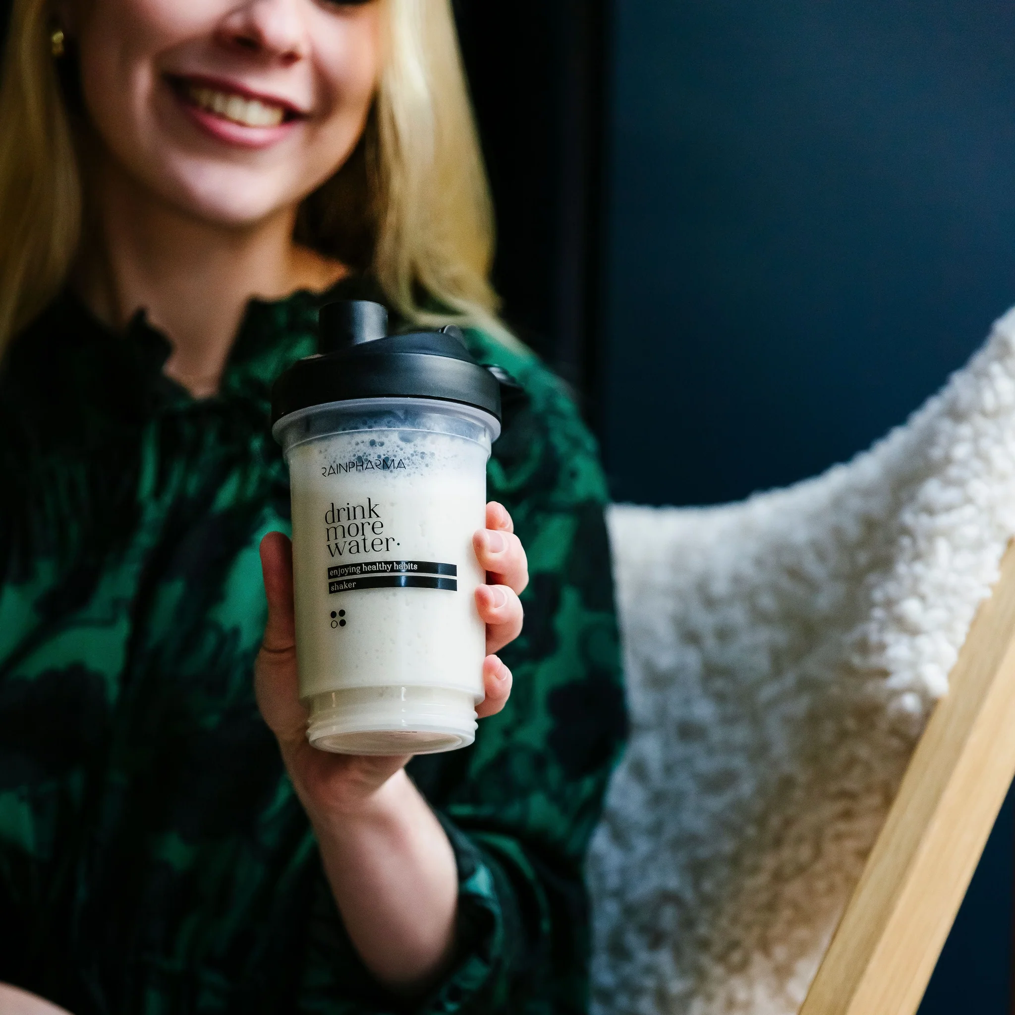 Vegan Vanilla Shake Pouch 510gr-3