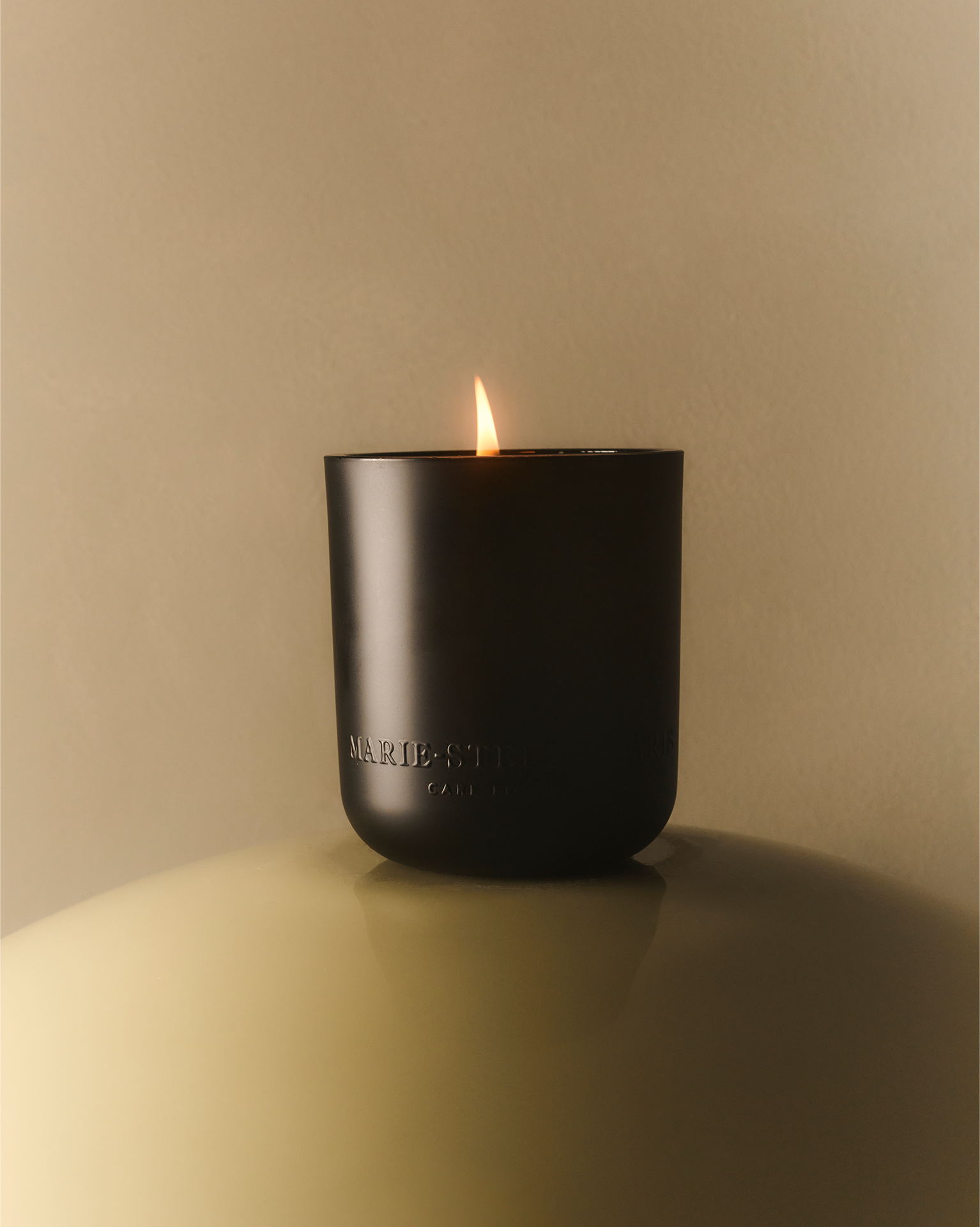 Scented Candle Rock Roses-1