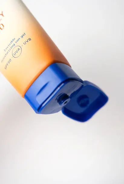 SUN JELLY 50 For Safety that goes unseen