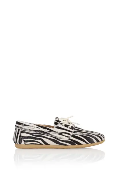 LATTY Hair on Zebra