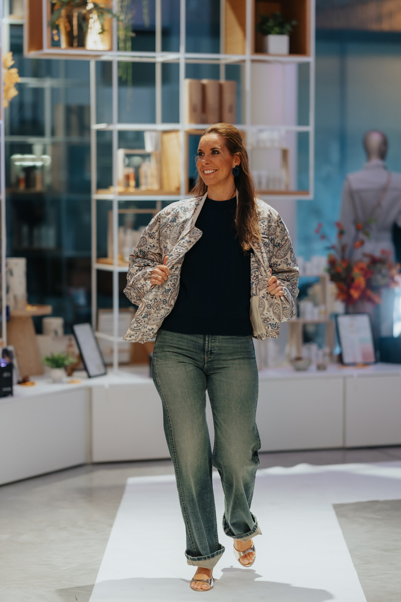 Rosalia Bull Timeless - Vintage Stone-2