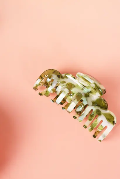 Evelyne (clip) - Marmer Mosgroen