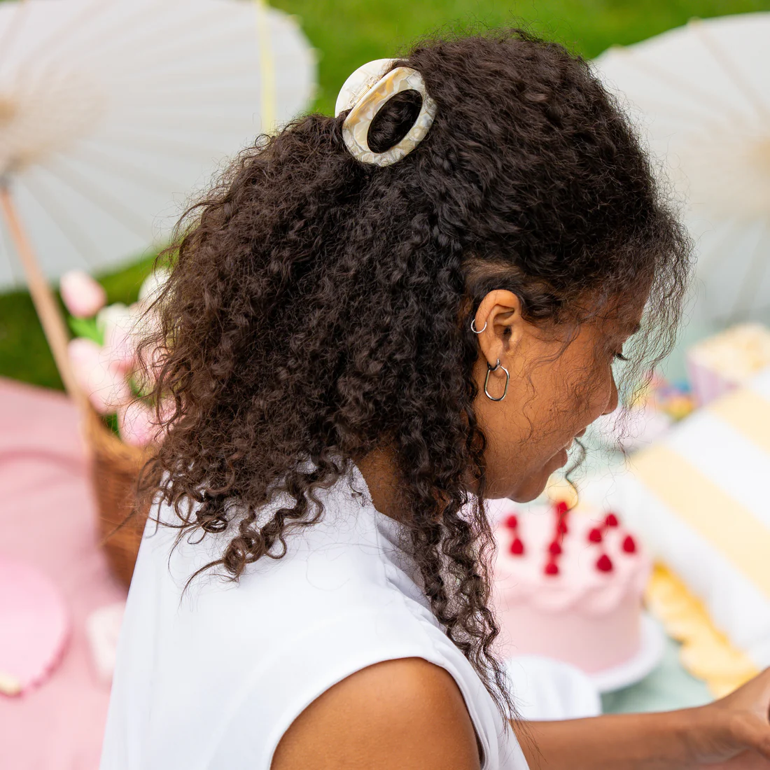 Odette (ronde clip) - Marmer Wit-2