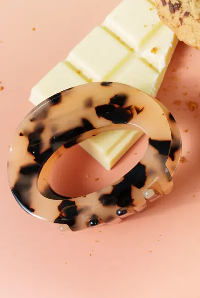 Odette (ronde clip) - Marmer Beige