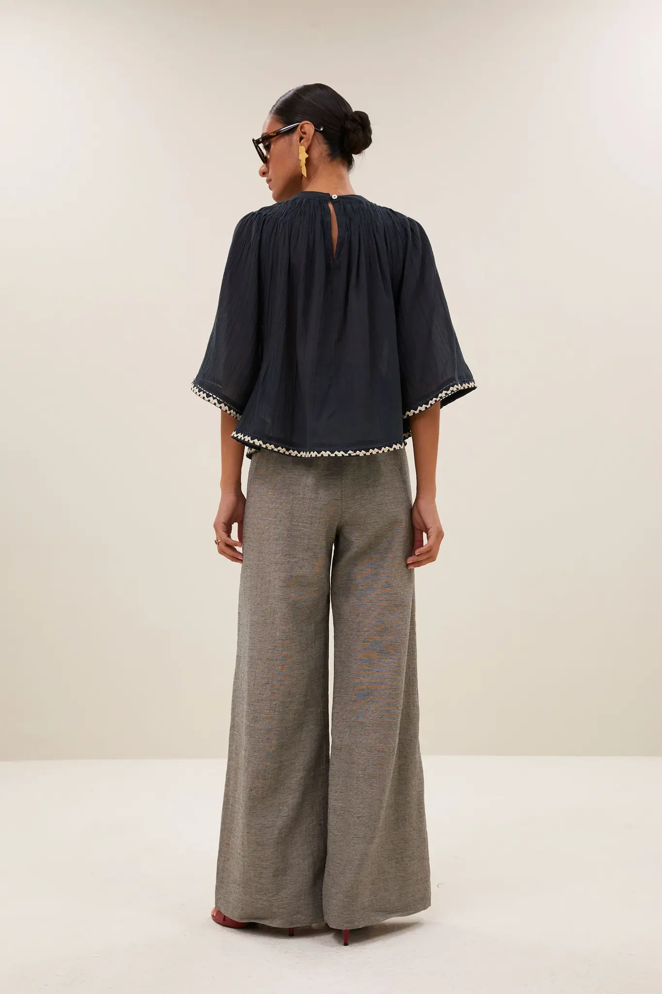 Emmi embroidery Blouse - Charcoal-3