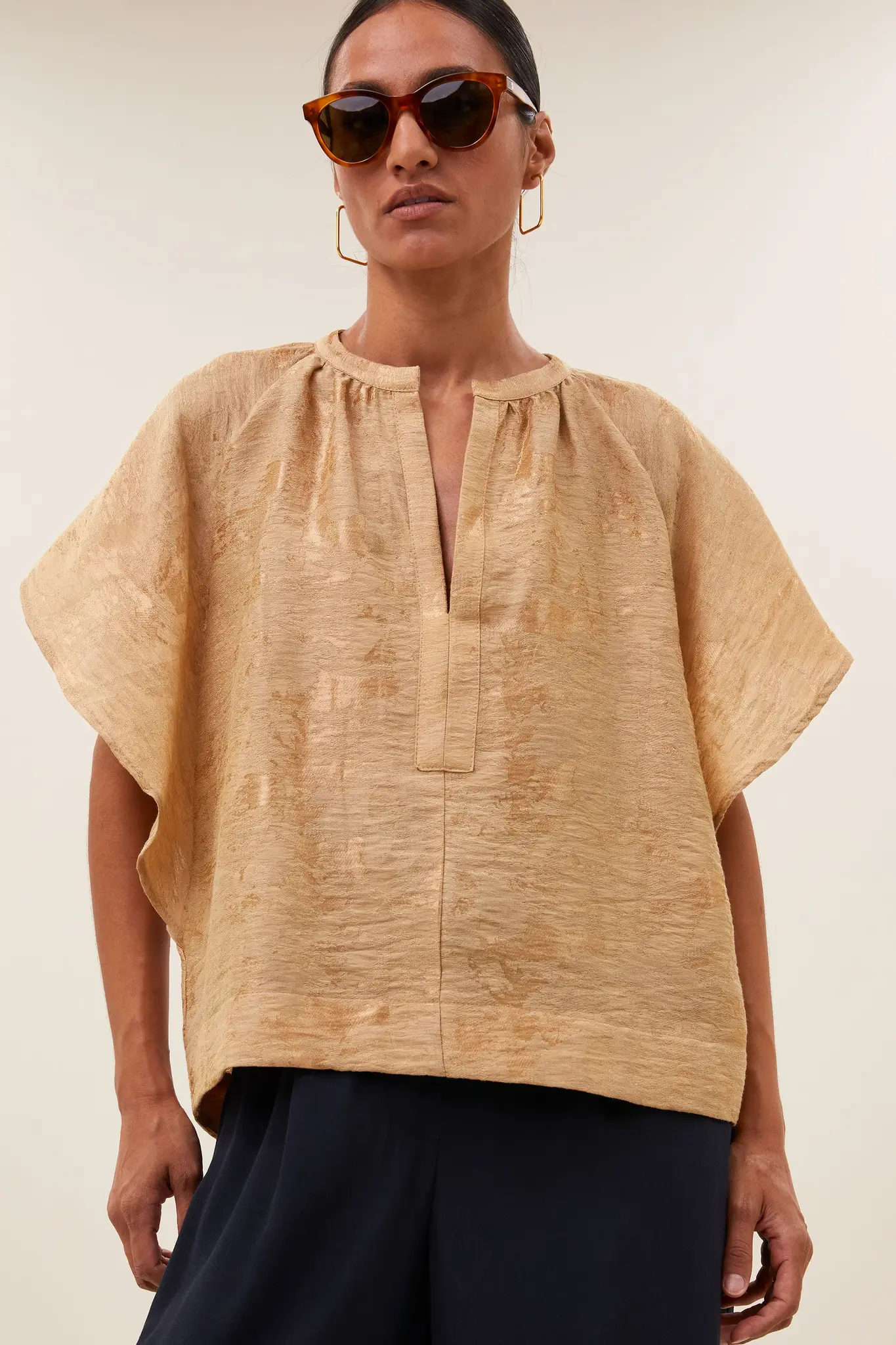 Vina jacquard Blouse - Desert-1