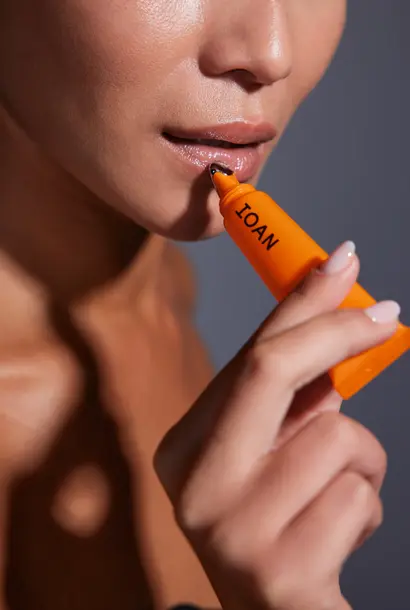 Overnight Lip renewal Balm - LIP WEAR