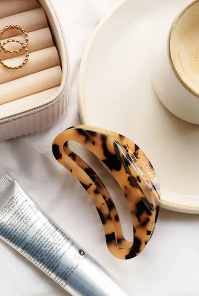 Olivia Maanvormige Clip - Marmer Beige