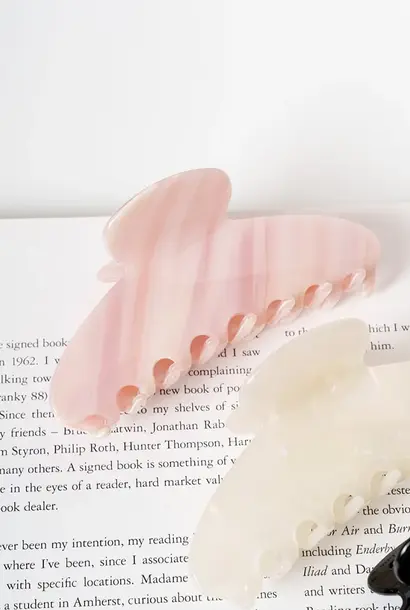 Elodie Grote Ronde Clip - Parelmoer