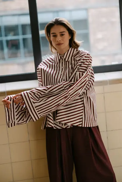OsloW6 Blouse -  Burgundy Stripe