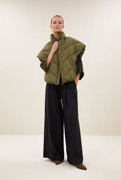 FRANKY Sleeveless Jacket - Olive