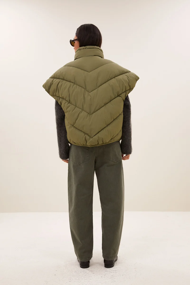 FRANKY Sleeveless Jacket - Olive-7