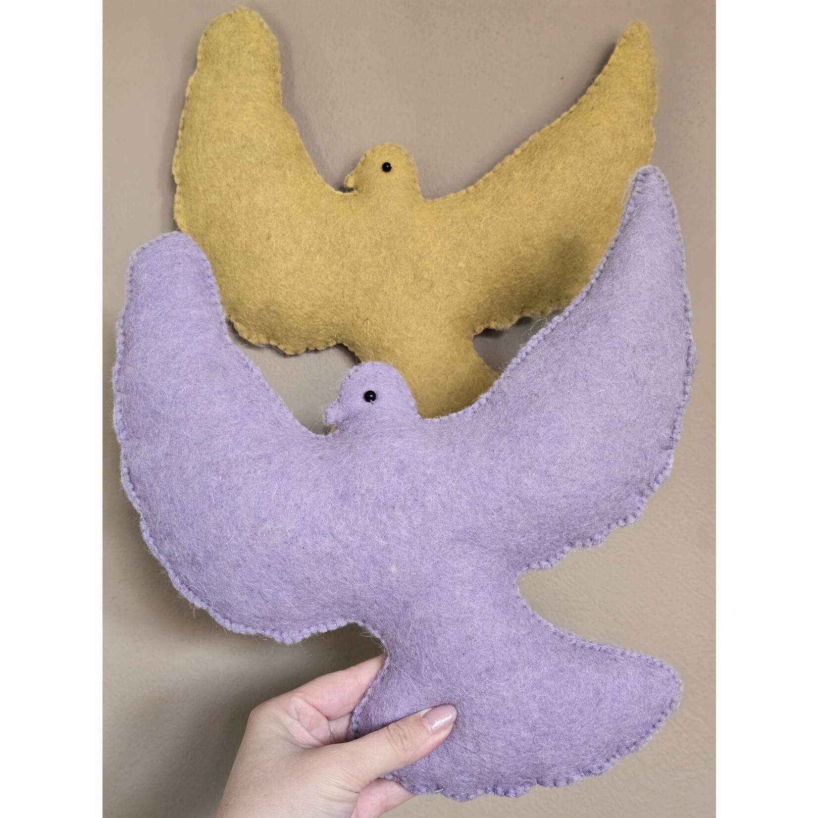 Kidsdepot Vilten vogel | Okergeel