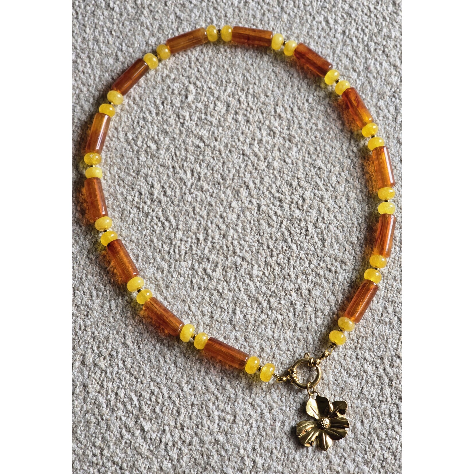 Ketting met bedel | Bloem