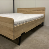 Eikenhouten bed LOTUS