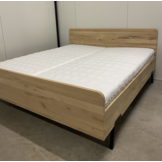 Eikenhouten bed LOTUS