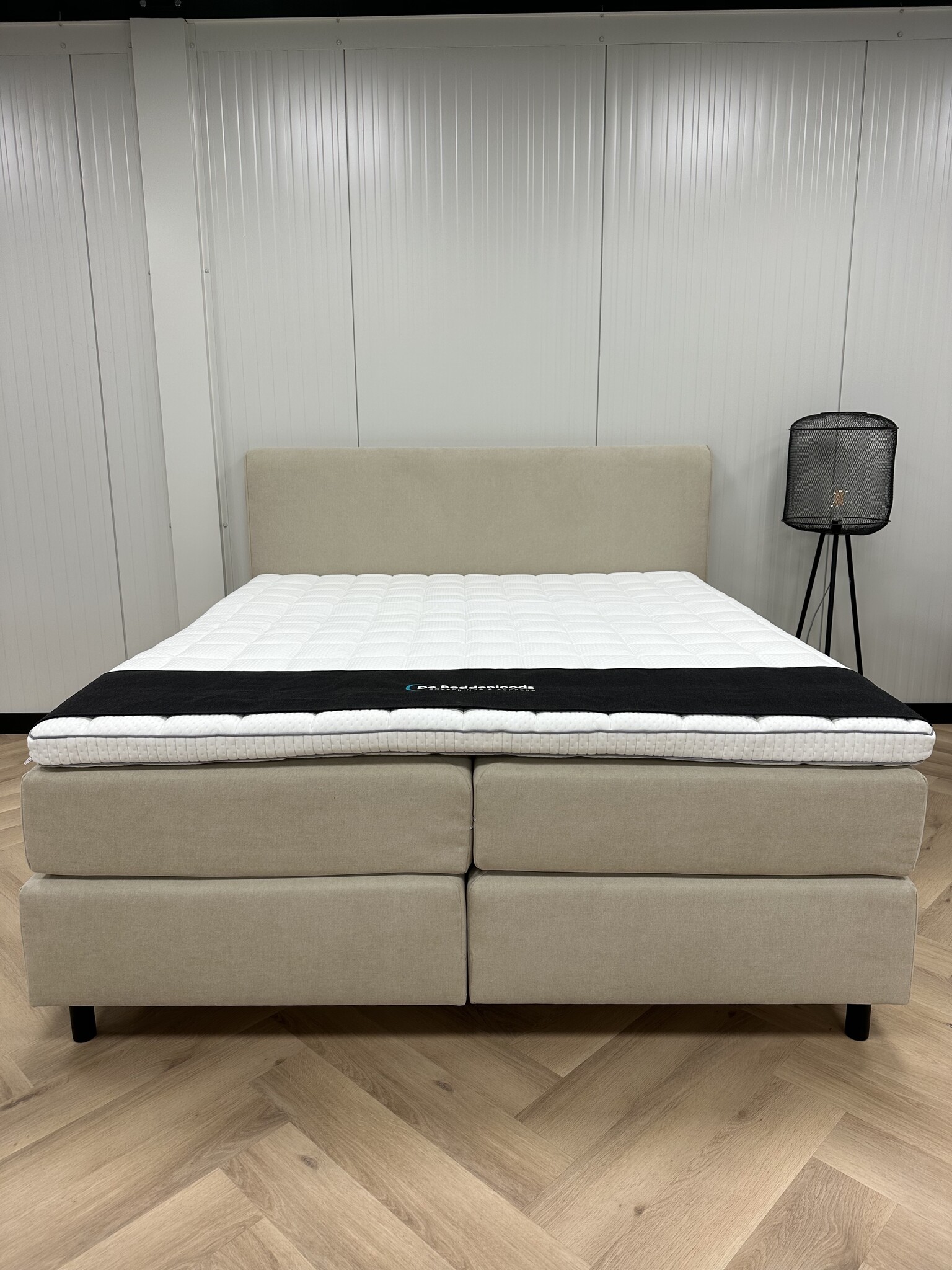 1998 MINE - Meeverende onderboxen