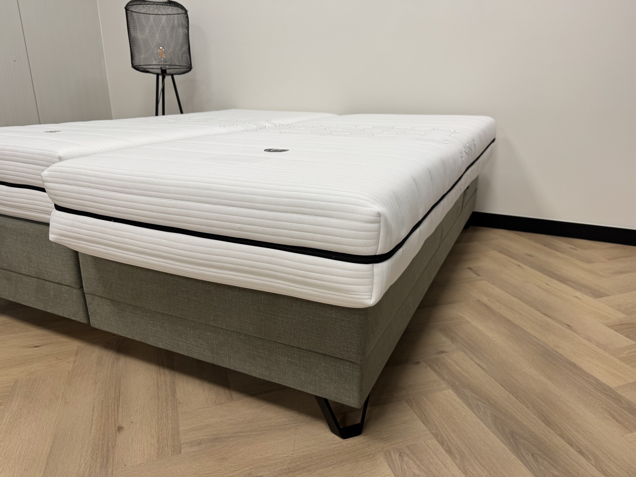 GOLD-koudschuim 2300 Megapur | 23CM